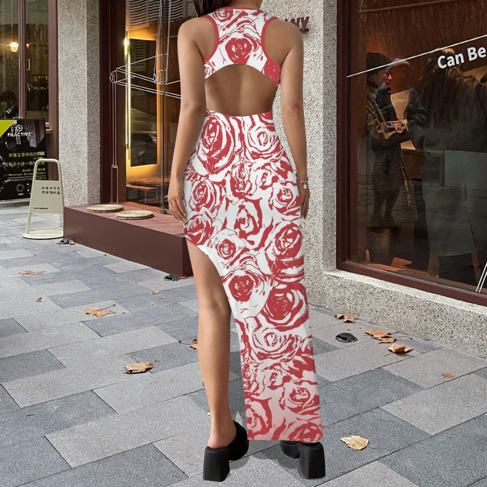 Red Roze. Backless Hollow Maxi Dress